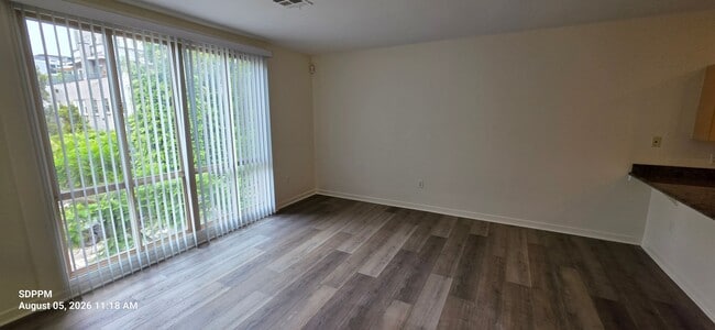 Photo - 1501 Front St Unit 202