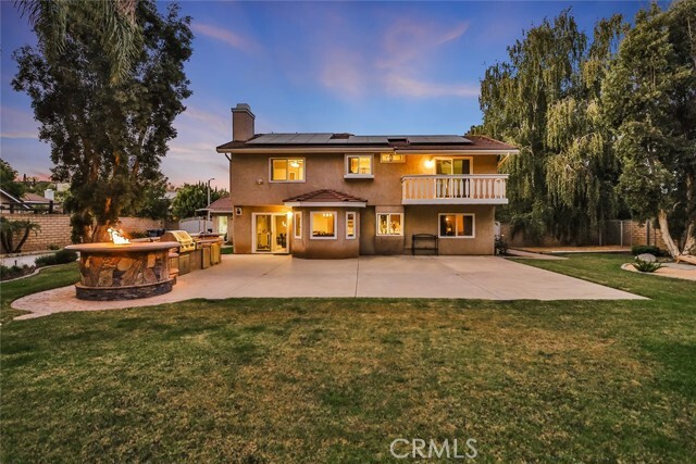 Photo - 56 Humboldt St