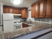 Photo - 736 N Garfield Ave Unit 101