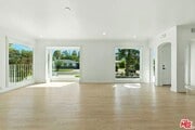 Photo - 4640 Laurelgrove Ave