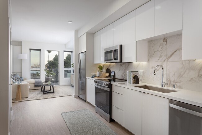 Photo - Vivo on Harbor