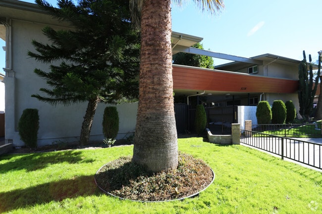 Copa De Oro Apartments - Copa De Oro Apartments