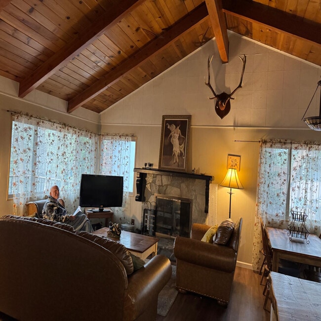 Photo - 42939 Fairy Ave Unit 1