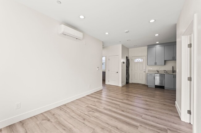 Photo - 1327 23rd St Unit C