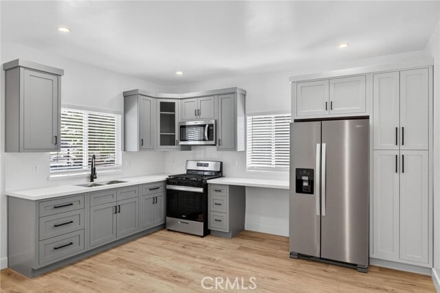 Photo - 14732 Gilmore St Unit 1