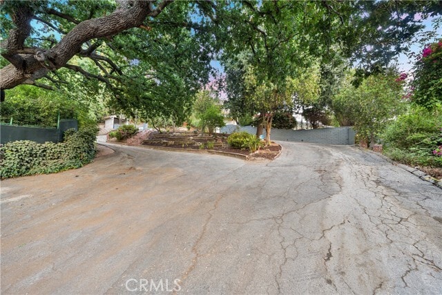 Photo - 4620 Encino Ave