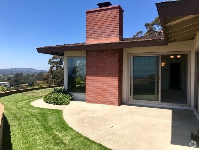 Building Photo - Riviera Home with City & Ocean Views - Ava...