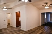 Photo - 6501 Tillamook Ave