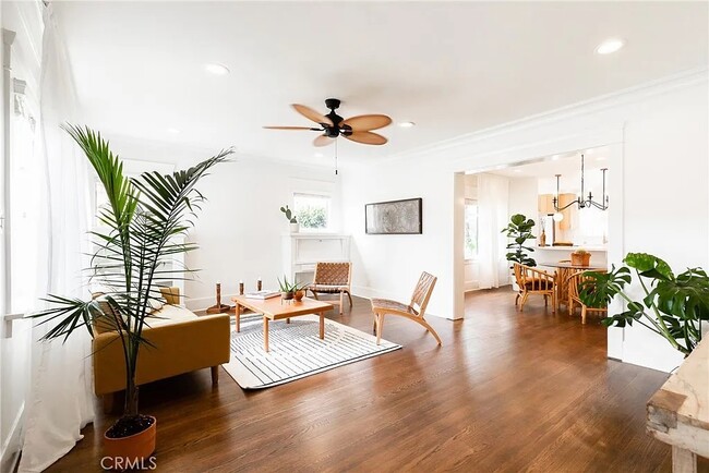 Photo - 1147 Ximeno Ave