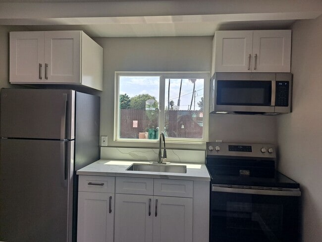 Photo - Pacific Beach - Washer & Dryer in Unit/AC/... Unit 2129