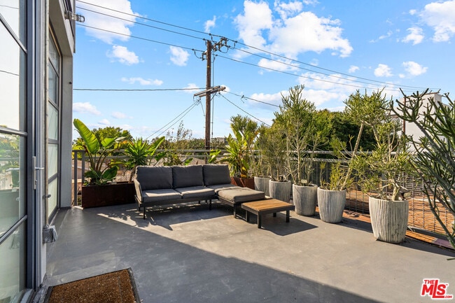 Photo - 1534 17th St Unit 204