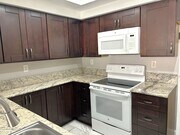 Photo - COUNTRY MILE RD POMONA 91766 (2 BED / 2 BATH)