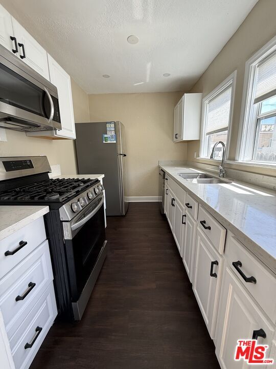 Photo - 1328 S Bronson Ave