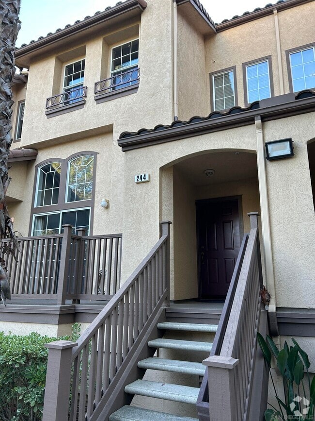 Building Photo - 10284 Wateridge Cir Rental