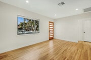 Photo - 654 Ozone St, Santa Monica, CA 90405