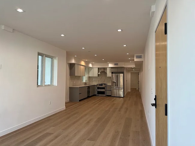 Photo - 9842 Vidor Dr Unit APT 102