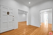 Photo - 207 S Reeves Dr