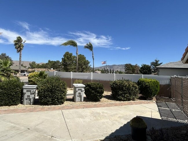 Photo - 7728 Paisley Ave
