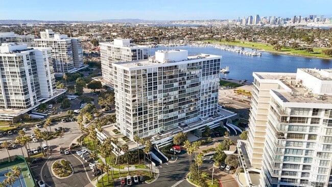 Spectacular Penthouse with Ocean and Bay V... - Spectacular Penthouse with Ocean and Bay V... Unit 1605