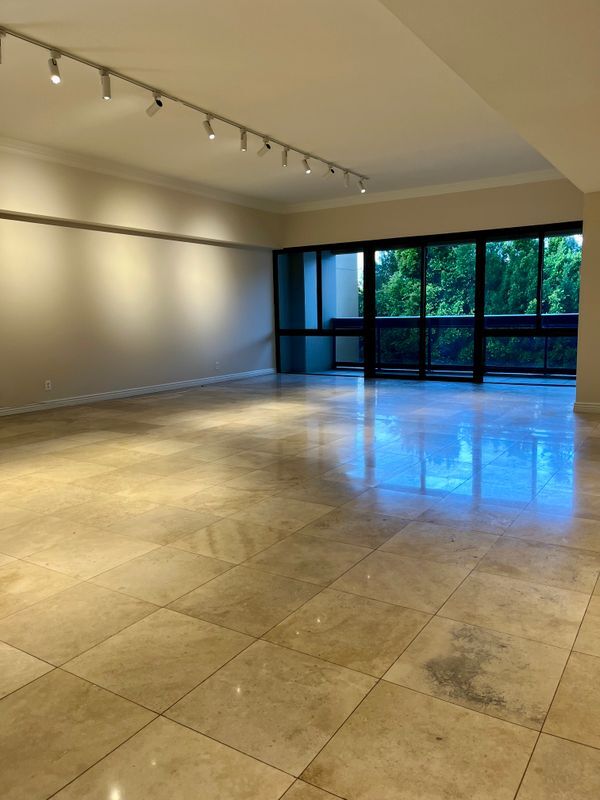 Photo - 10445 Wilshire Blvd