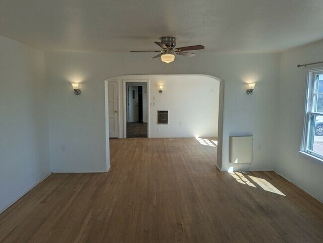 Photo - 23 Acre Hilltop Retreat with Breathtaking Mountain Views!!