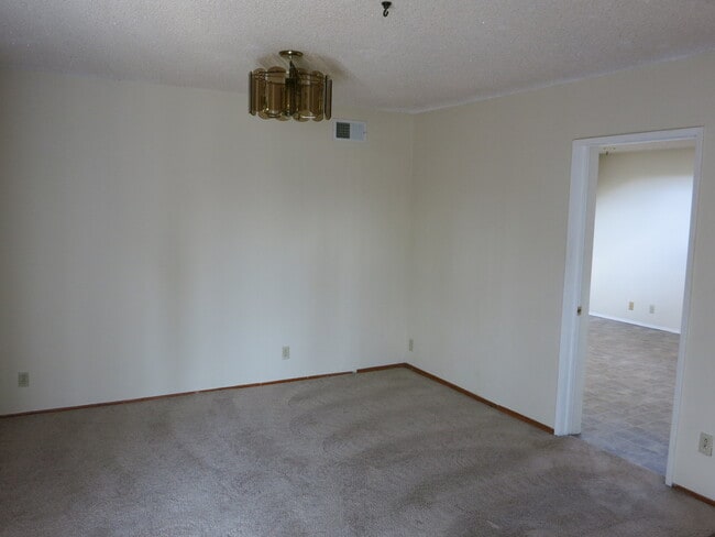 Photo - 5140-5142 Catoctin Dr. Unit 5140