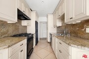 Photo - 423 Rexford Dr Unit 106