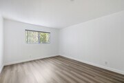1BD, 1BA - 647SF - Bedroom - Las Palmas Apartments