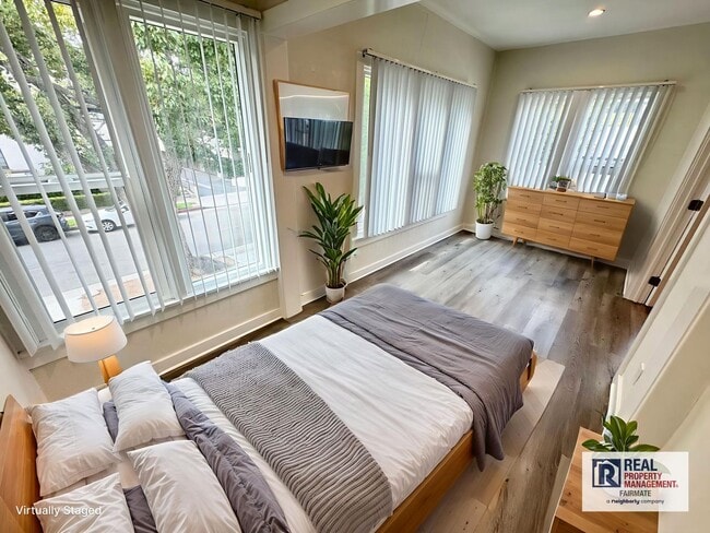 Photo - ***1 Bed 1 Bath apartment in the most desi... Unit #86-4 N Catalina