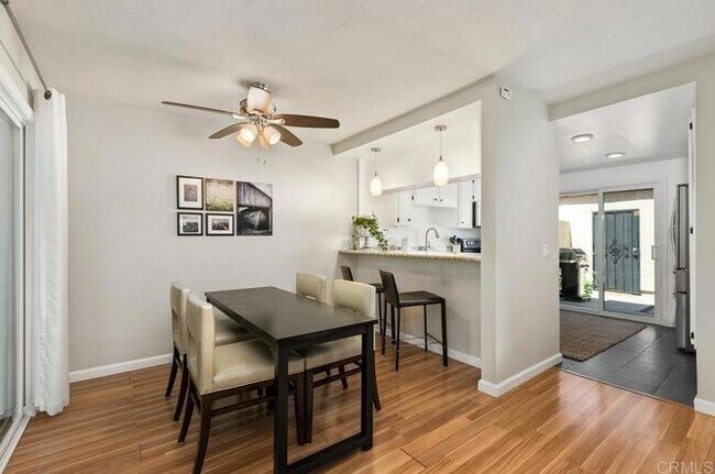 Photo - 5095 Lambert Ln