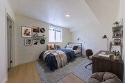 Photo - 1640 Murchison St