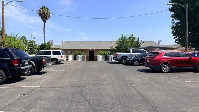 Building Photo - 1 bedroom 1 bath apartment in El Cajon Unit 10