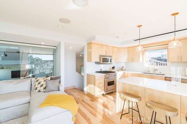 Photo - 814 Monterey Blvd