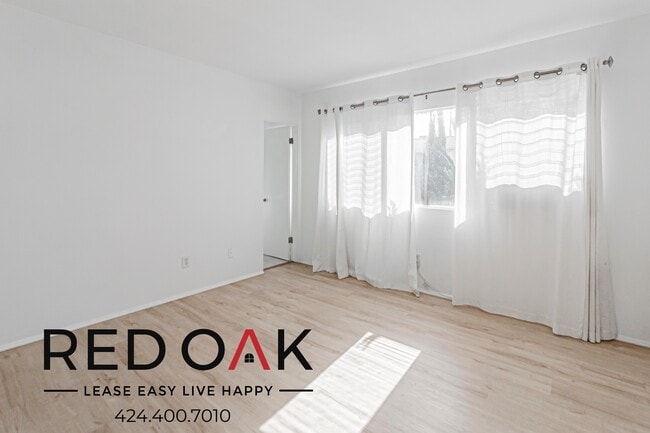 Photo - 1327 Laurel Ave Unit 12