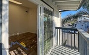 Photo - 2 bedroom 1/5 bath in the Village and walk... Townhome