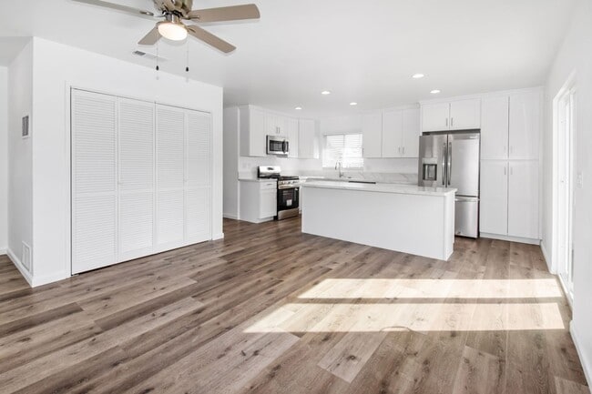 Photo - Updated IB Bungalow with Private Yard