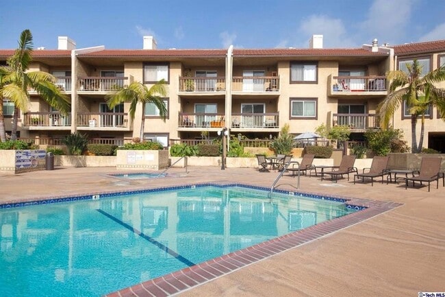 Photo - COMING SOON!! Gorgeous condo with Amazing Views!