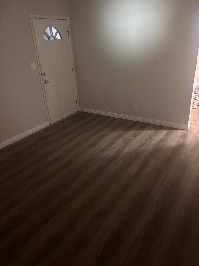 Photo - 3059 E 5th St Unit Susana Mejia