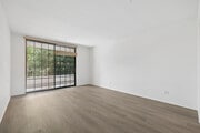 2BR, 2BA - 1,523SF - Bedroom - 555 Barrington
