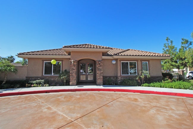 Leasing Office - Baywood Villas Apartments