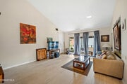 Photo - 31552 Agoura Rd