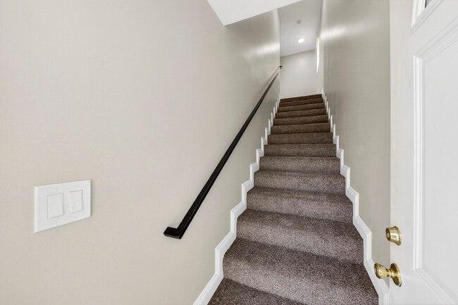 Photo - 11227 Towne Ave