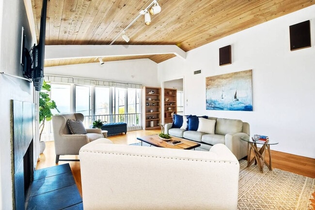 Photo - 1445-47 Neptune Ave Unit ID1048647P