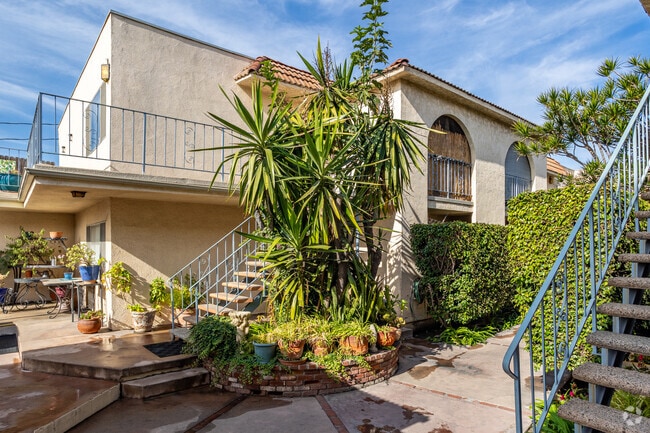 Photo - Casa Monterey