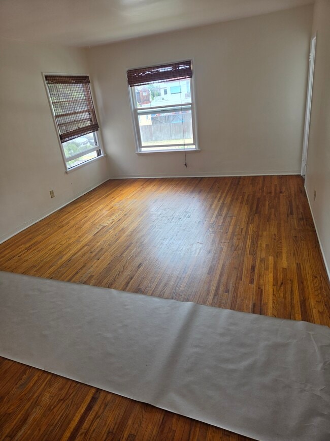 Building Photo - 2453 Torrance Blvd Unit D