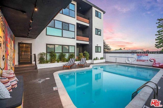 Building Photo - 1425 N Crescent Heights Blvd Unit 101