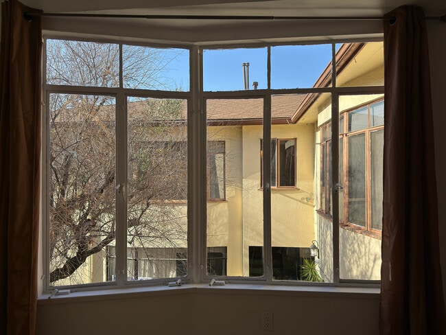 Photo - 1001 S Sierra Bonita Ave