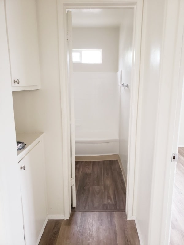 Photo - 3886 Superior St