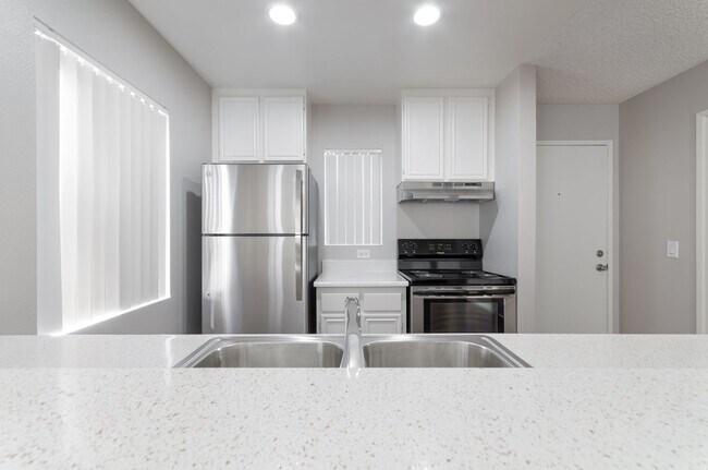 Photo - Woodman Village Apartments