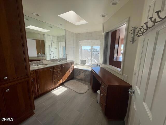 Photo - 2043 Sunridge Dr